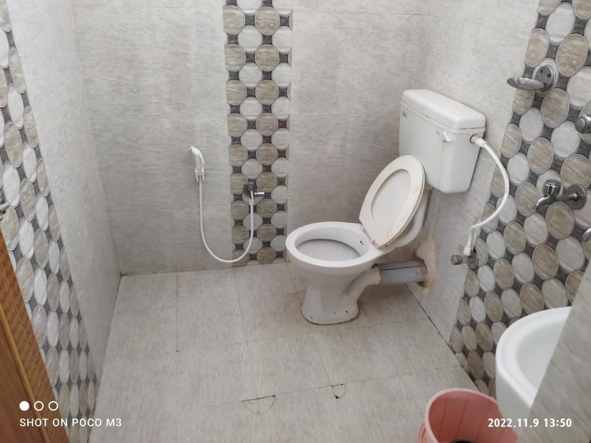 Hotel Well Inn Puri Dış mekan fotoğraf